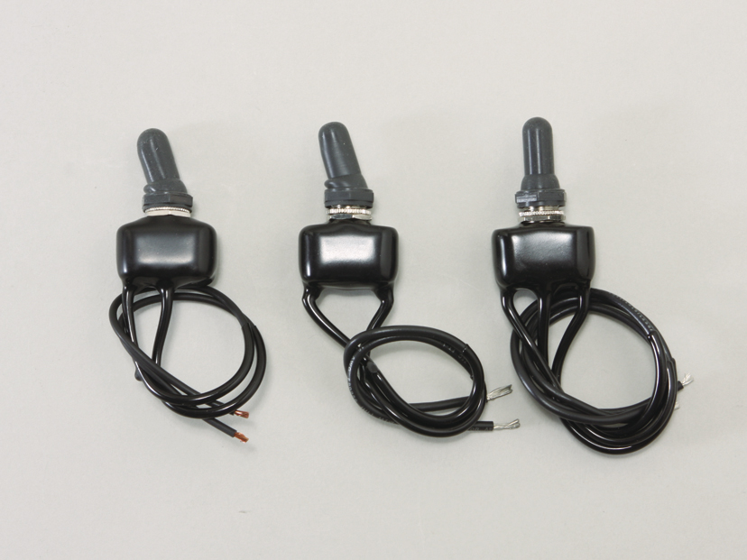 50％OFF】 ソウテンX AUTOHAUX LEDロッカースイッチ オンオフ 3ピン トグルスイッチ 防水 ARB カーリング用 4x4 12V  24V イエロー 5個
